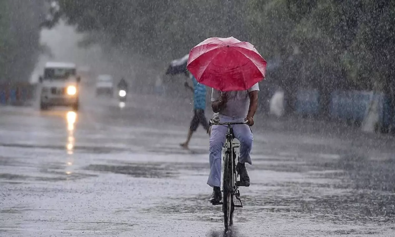 സംസ്ഥാനത്ത് കനത്തമഴയ്ക്ക് സാധ്യത; ജാഗ്രത നിര്‍ദേശം