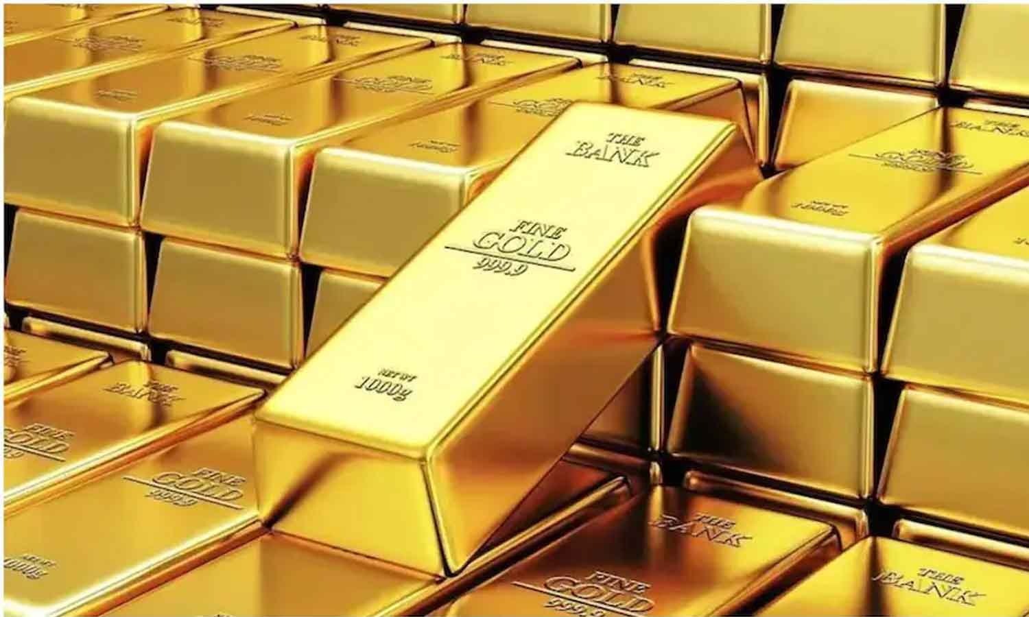 Flight attendants caught trying to smuggle gold to Karipur