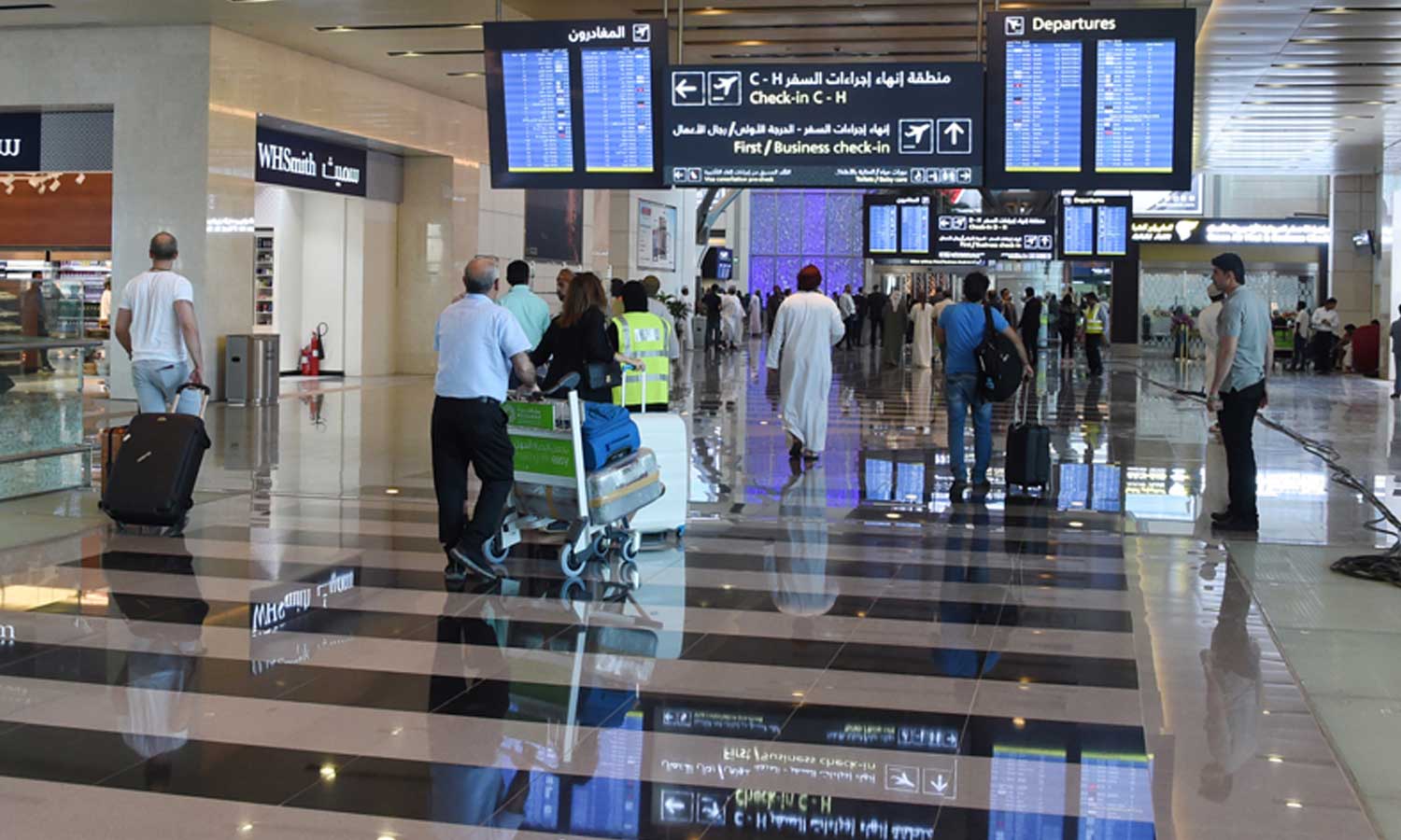 Influx of visitors to Oman for visa renewal to visit the United Arab Emirates