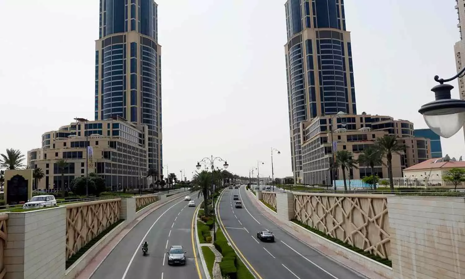 Qatar bans limousines, taxis, buses and delivery motorcycles from using the left lane on highways