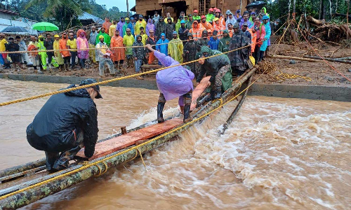 Rain in disaster area, temporary bridge sinks; The rescue mission is difficult, latest news malayalam ദുരന്തഭൂമിയിൽ മഴ, താത്കാലിക പാലം മുങ്ങി ; രക്ഷാദൗത്യം ദുഷ്കരം